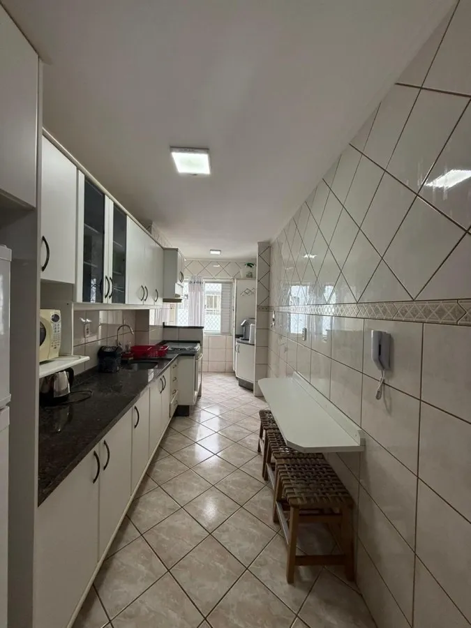Imagem Apartamento para Venda em Itapema, Meia Praia, 3 dormitórios, 1 suíte, 2 banheiros, 1 vaga