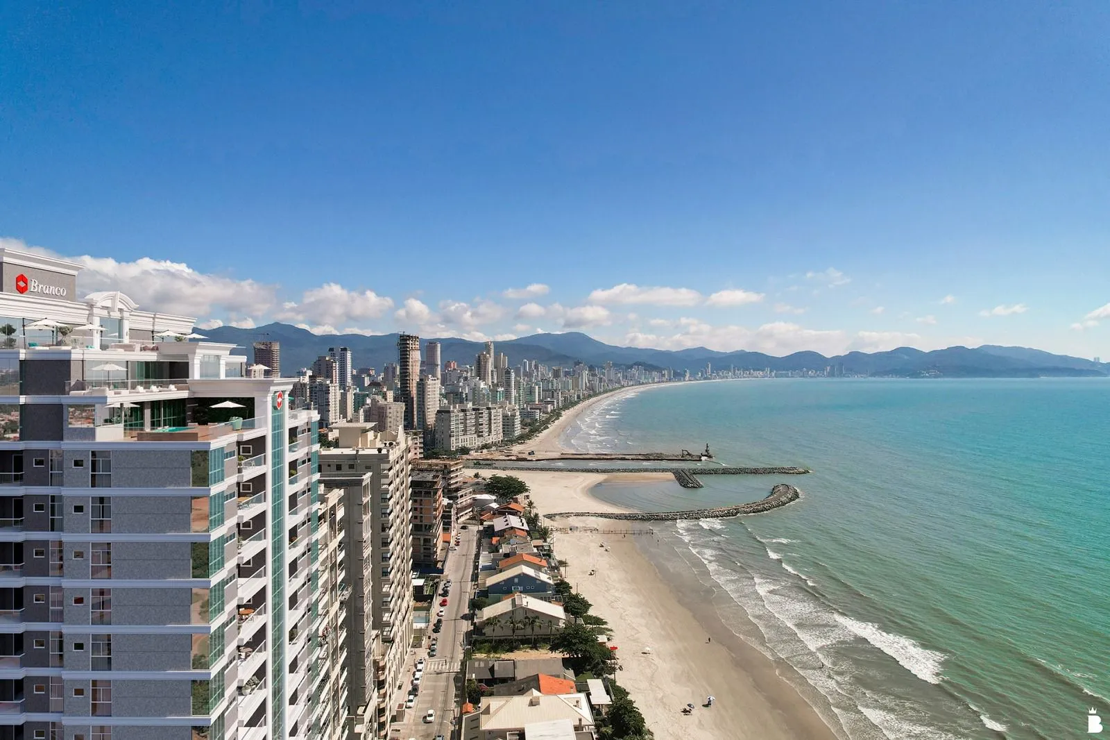 Imagem Apartamento com vista para o mar à venda com 179.86m2 por R$ 5.500.000,00
