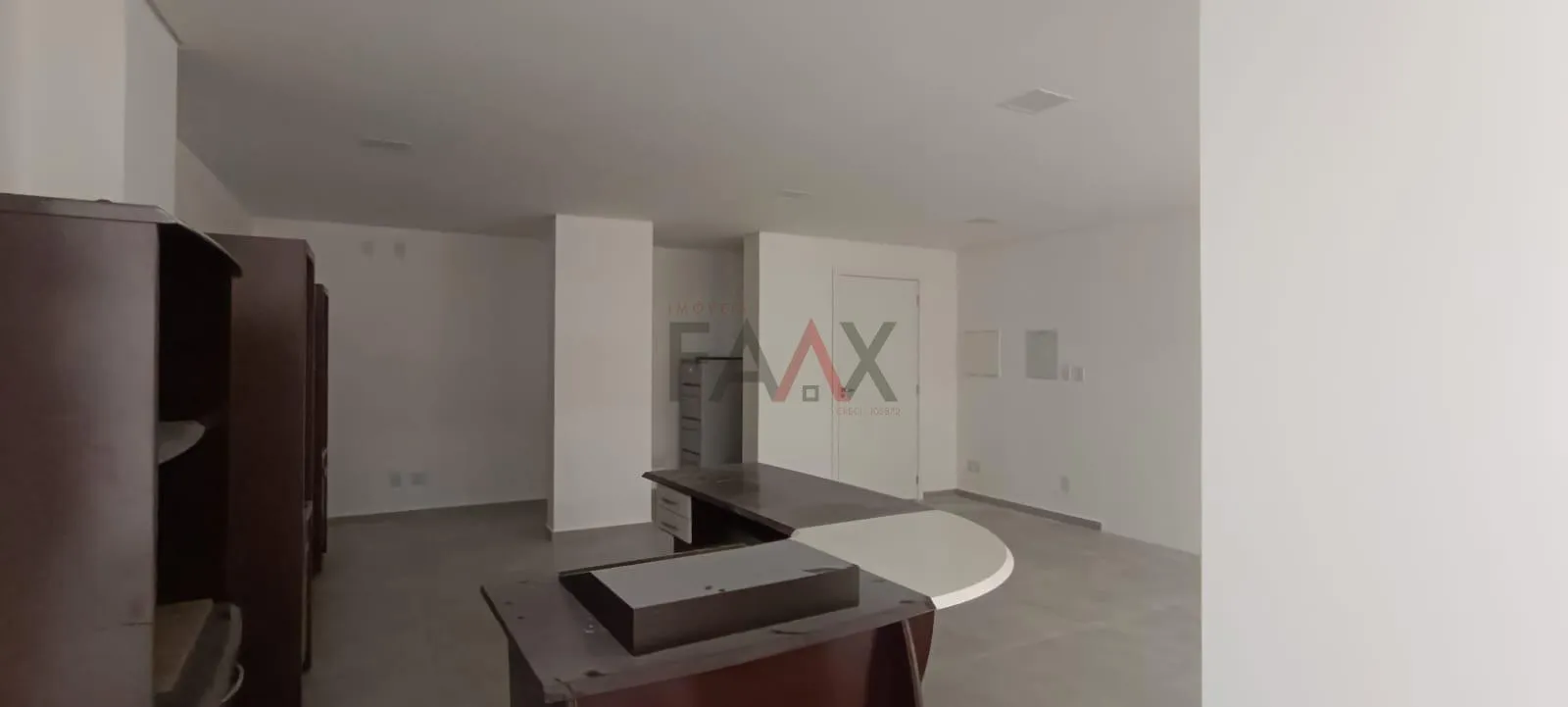 Imagem Sala comercial para locação no Centro com Vaga de Garagem em Guarapuava
