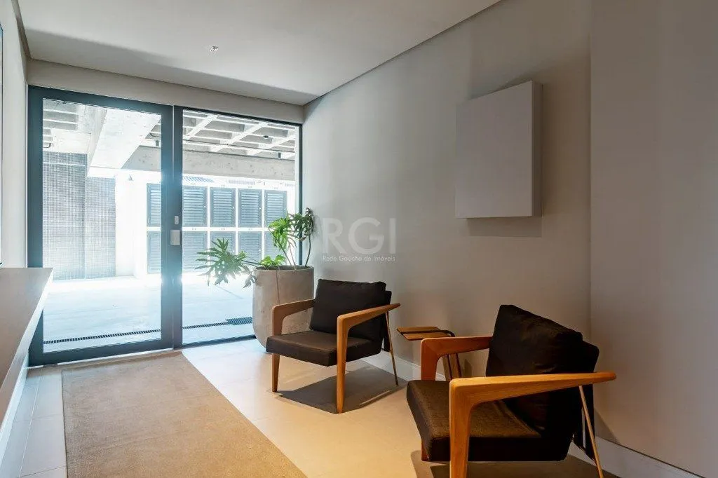 Imagem Apartamento para Venda - 81.57m², 2 dormitórios, sendo 1 suites, 2 vagas - Centro