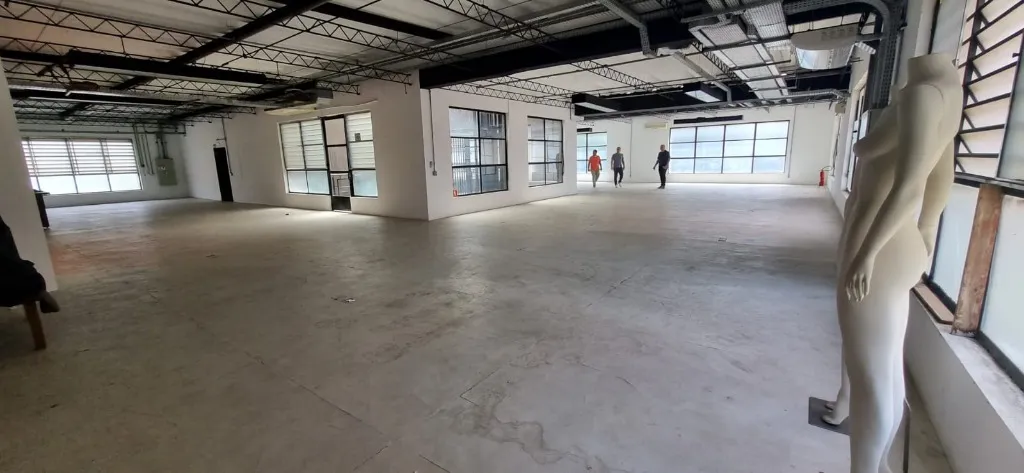 Imagem Prédio comercial para locação e venda em São Paulo SP, building for rent in São Paulo Brazil, building for sale in São Paulo Brazil, alugar prédio com