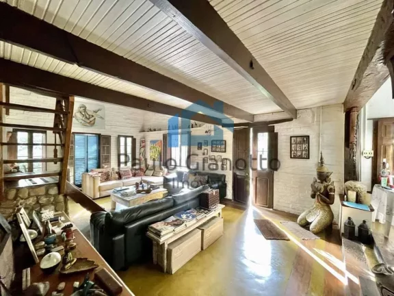 Imagem Casa em Condomínio na Região da Granja Viana