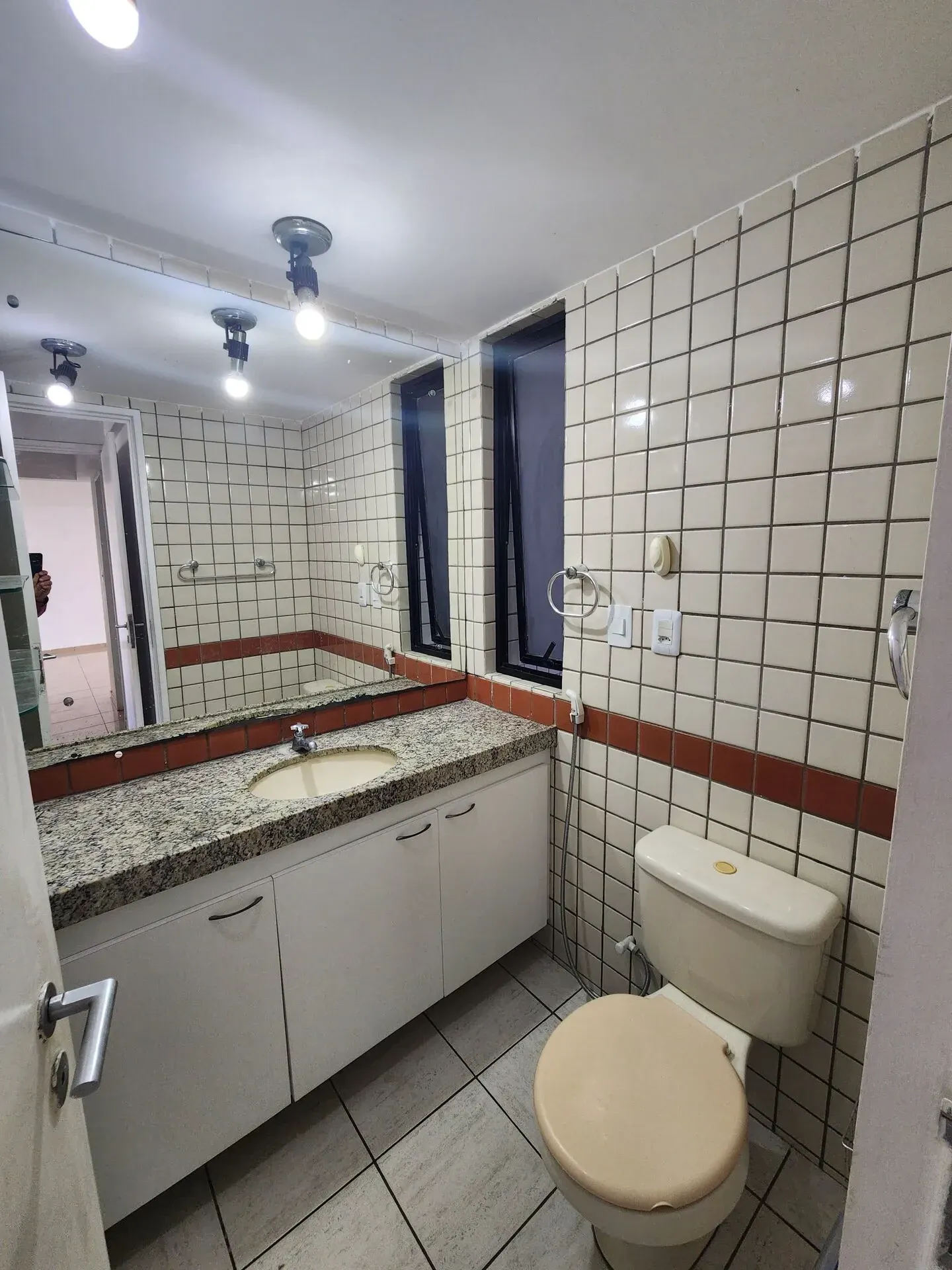 Imagem Apartamento com 3 Quartos à Venda, 106 m² em Madalena - Recife