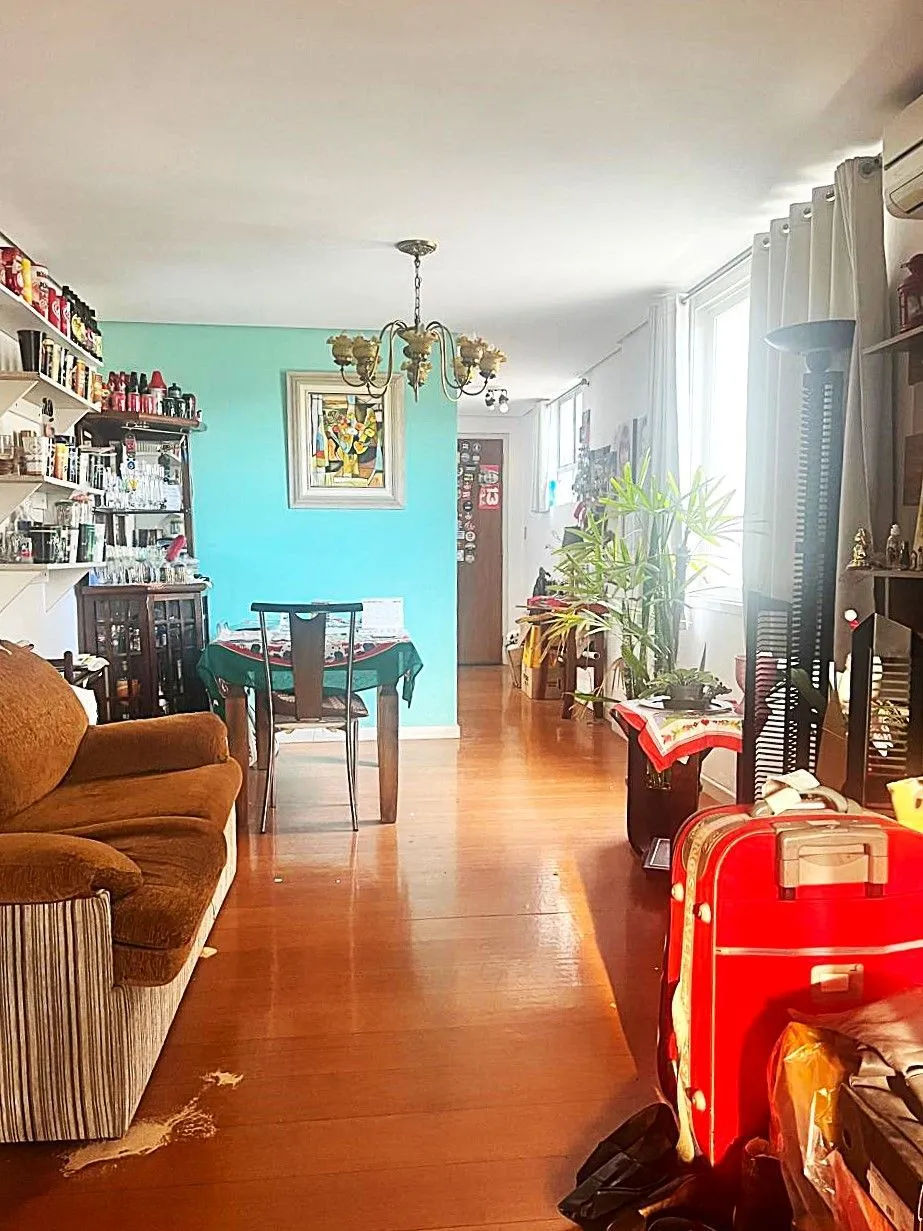 Imagem OPORTUNIDADE ÚNICA NO BOM FIM: APARTAMENTO 2 DORMITÓRIOS COM VAGA E ELEVADOR