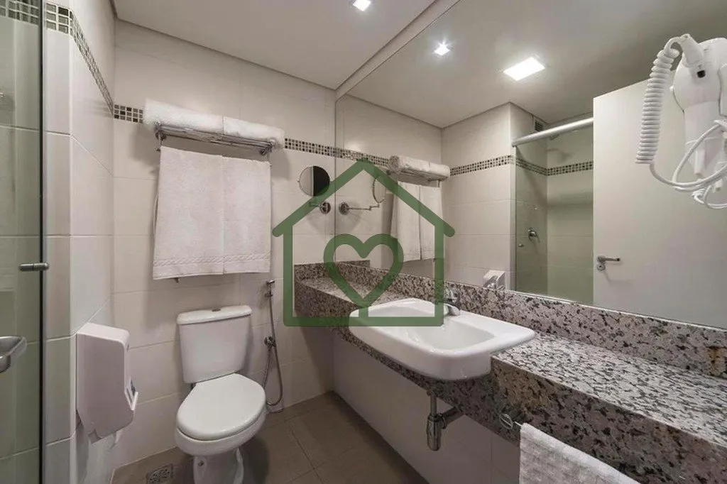 Imagem O Flat Viverore Moinhos está localizado a apenas 3 km do centro da cidade, o Hotel dispõe de uma p...