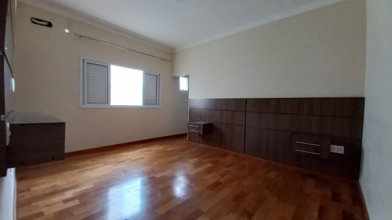 Imagem "Residência Excepcional: Viva o Sonho no Condomínio Mont Blanc em Sorocaba!"