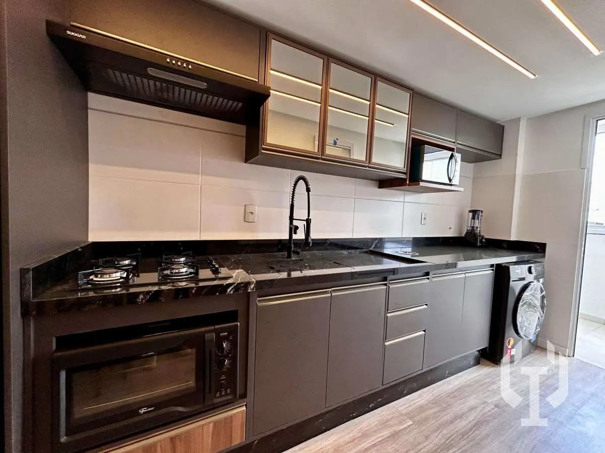 Imagem Oportunidade para quem deseja morar ou investir, apartamento 100% mobiliado, pronto para uso, 2 dormitórios em ótima localização