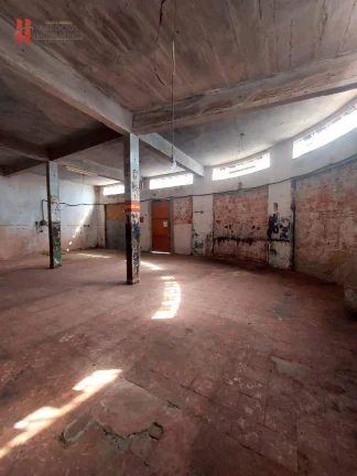 Imagem Galpão com 550 m² - venda por R$ 350.000 ou aluguel por R$ 3.000/mês - Parque Ulisses - Nova Iguaçu/RJ