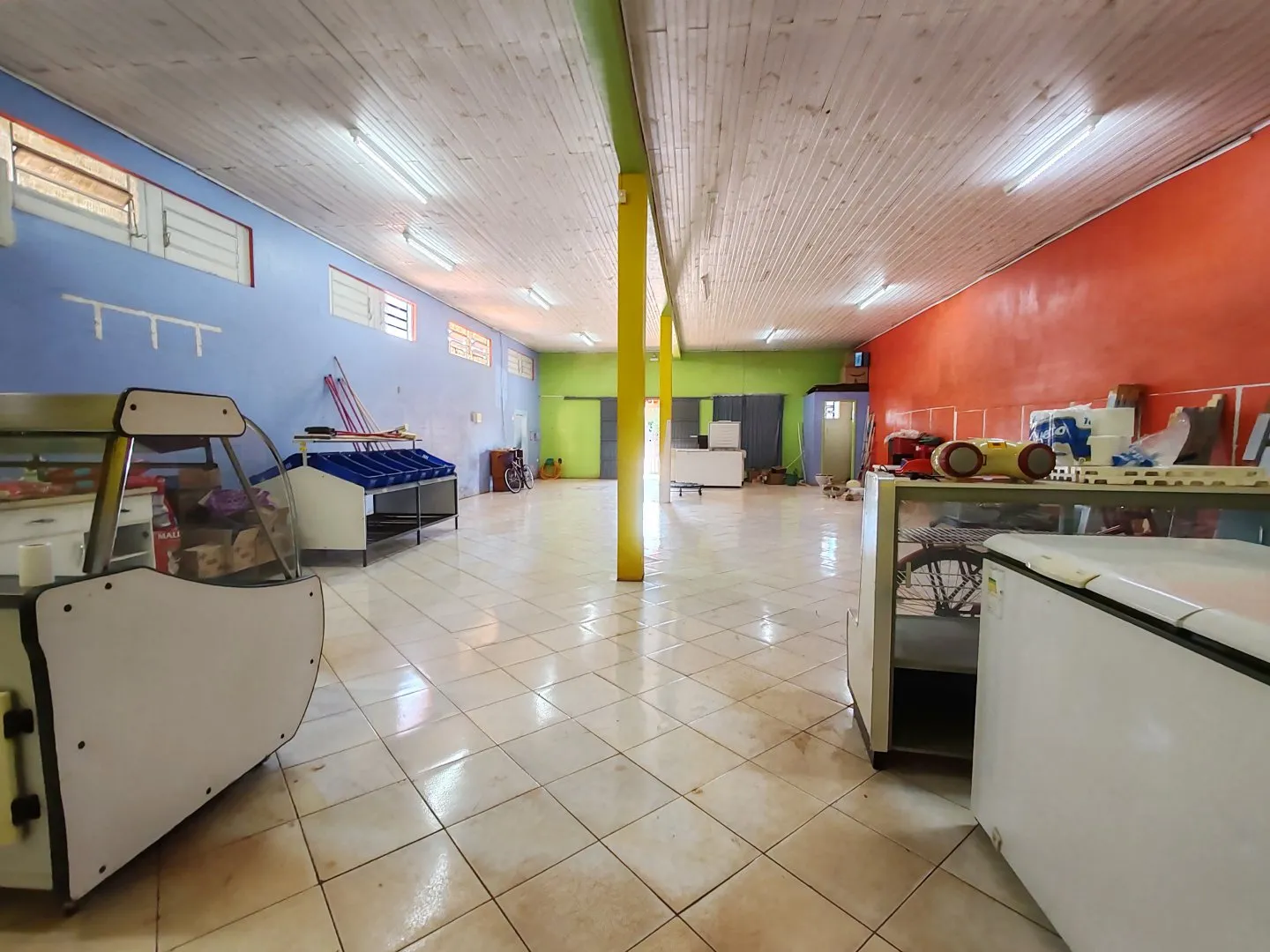 Imagem Barracão a venda com 153m² em Cascavel bairro Brazmadeira