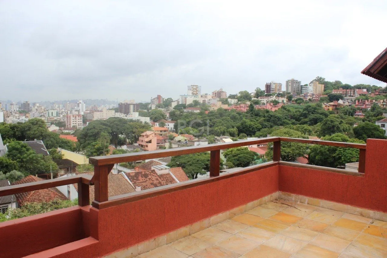 Imagem Casa Condominio para Venda - 379.23m², 4 dormitórios, sendo 1 suites, 2 vagas - Menino Deus
