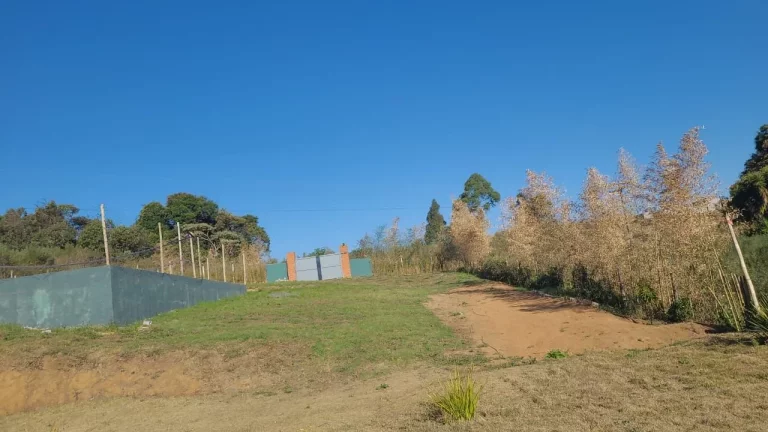 Imagem Chácara com 3 dormitórios à venda, 3075 m² por R$ 490.000,00 - Itapeva - Itapeva/MG