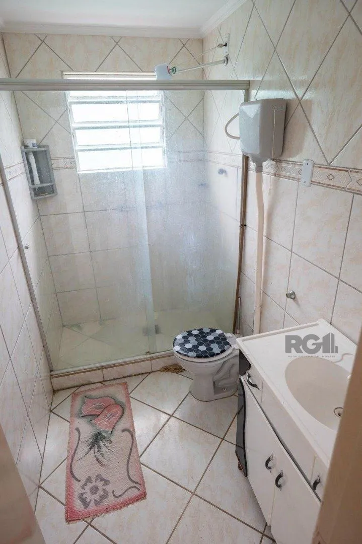 Imagem Casa para Venda com 6 dormitórios e 4 vagas no bairro Espirito Santo