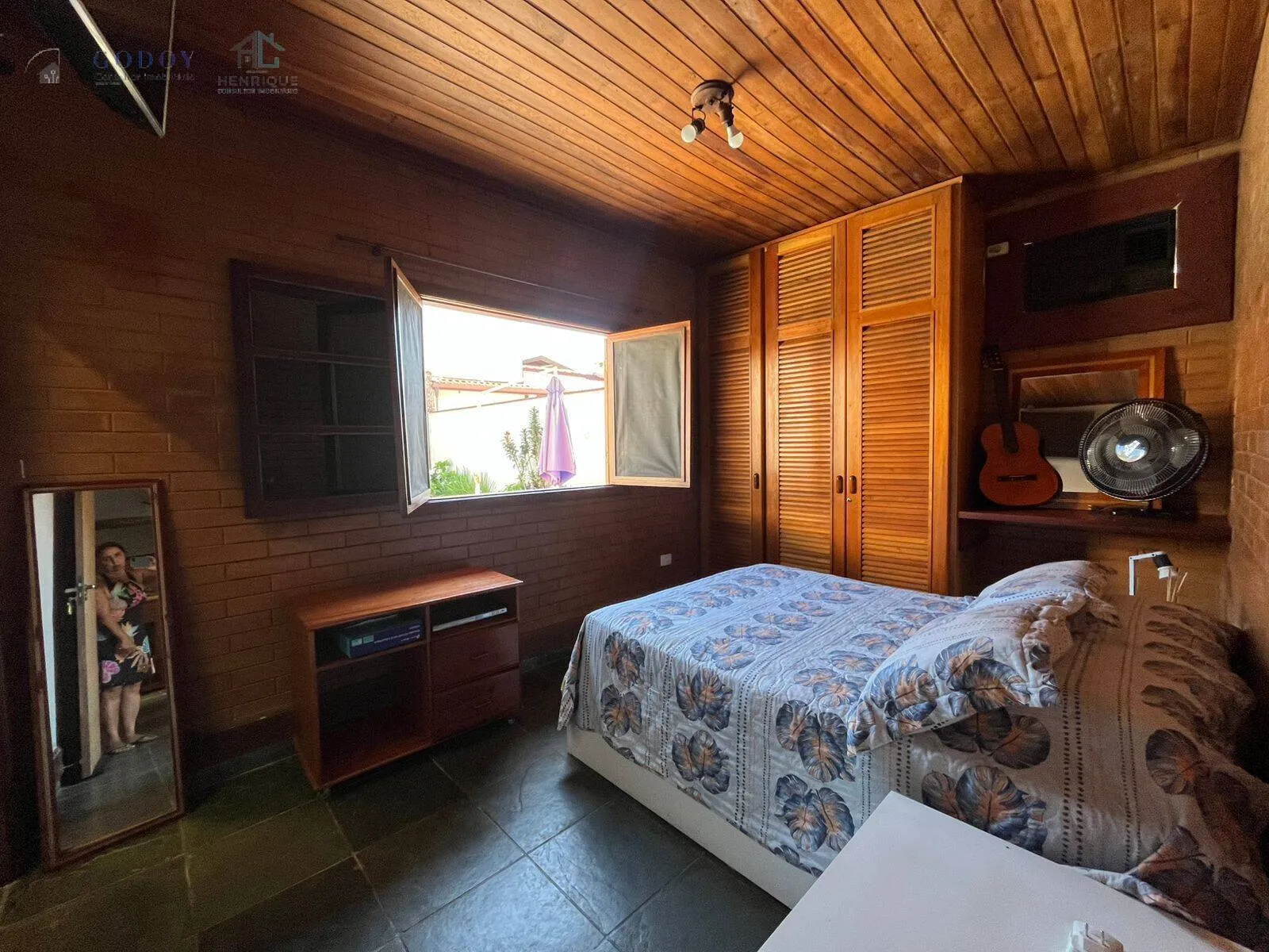 Imagem Excelente para Temporada: Casa com Piscina em Condomínio Seguro e Tranquilo