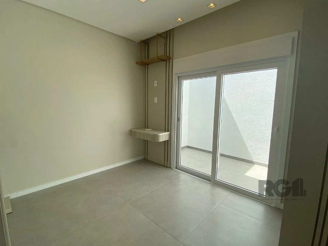 Imagem Casa de Condomínio em Atlântida Sul