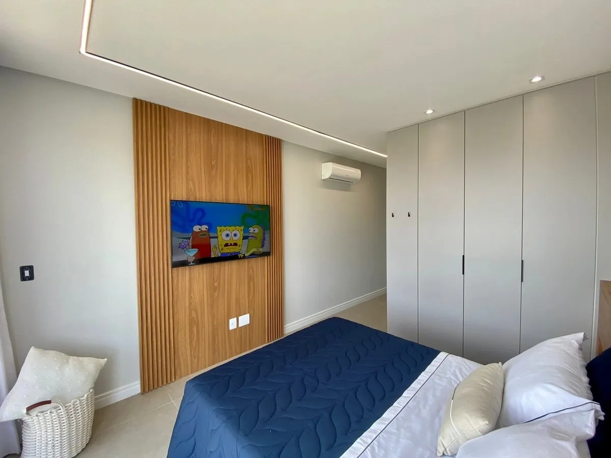Imagem Sobrado mobiliado e decorado, beira Lago