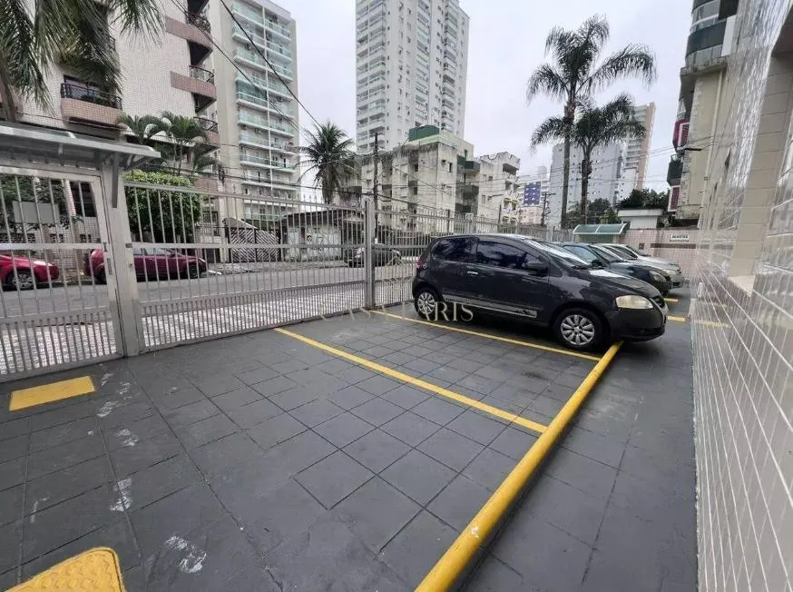Imagem Belo apartamento a 400 metros do mar