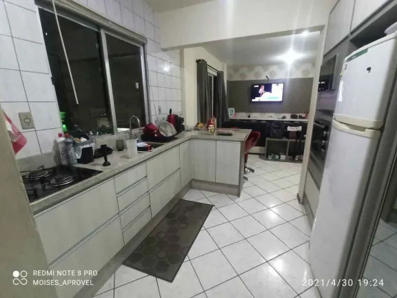 Imagem Apartamento com 2 Quartos à Venda, 67 m² em Centro - Criciúma