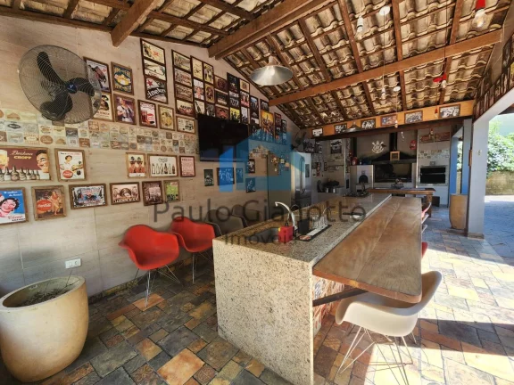 Imagem Casa Exclusiva em Cond na Granja Viana – Privacidade e Sofisticação!