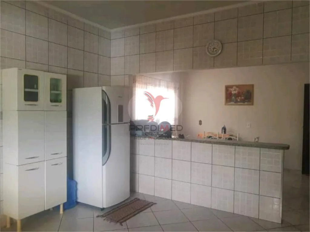 Imagem Casa de 3 quartos, 230m² no bairro Vila Antonieta I, em Lençóis Paulista