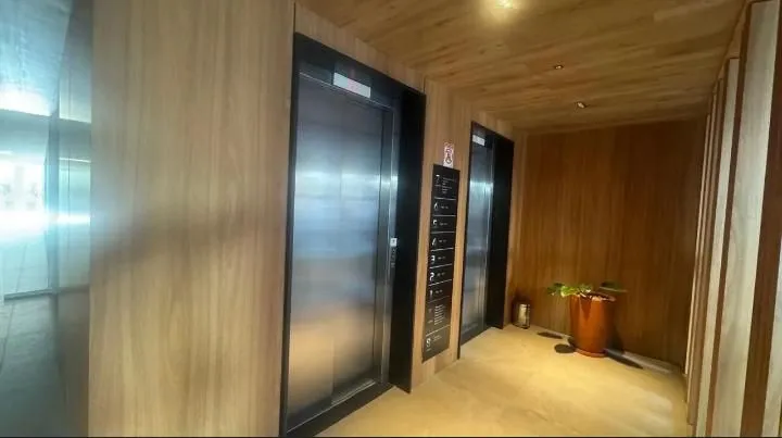 Imagem Flat mobiliado no W Tambaú Apart Hotel, com 34 m², lazer completo e localização privilegiada próximo à praia e ao Busto de Tamandaré.