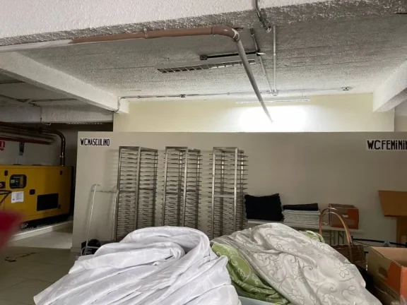 Imagem Vendo Prédio Comercial em Santo André, Campestre