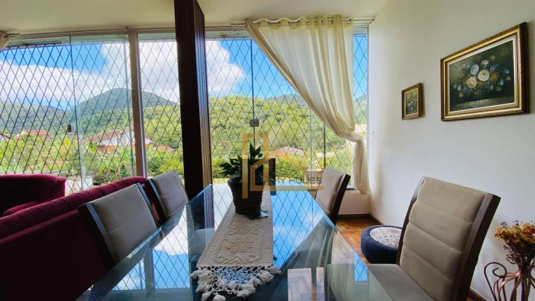 Imagem Casa com 3 dormitórios sendo 2 suítes à venda, 161 m² Carlos Guinle - Teresópolis/RJ