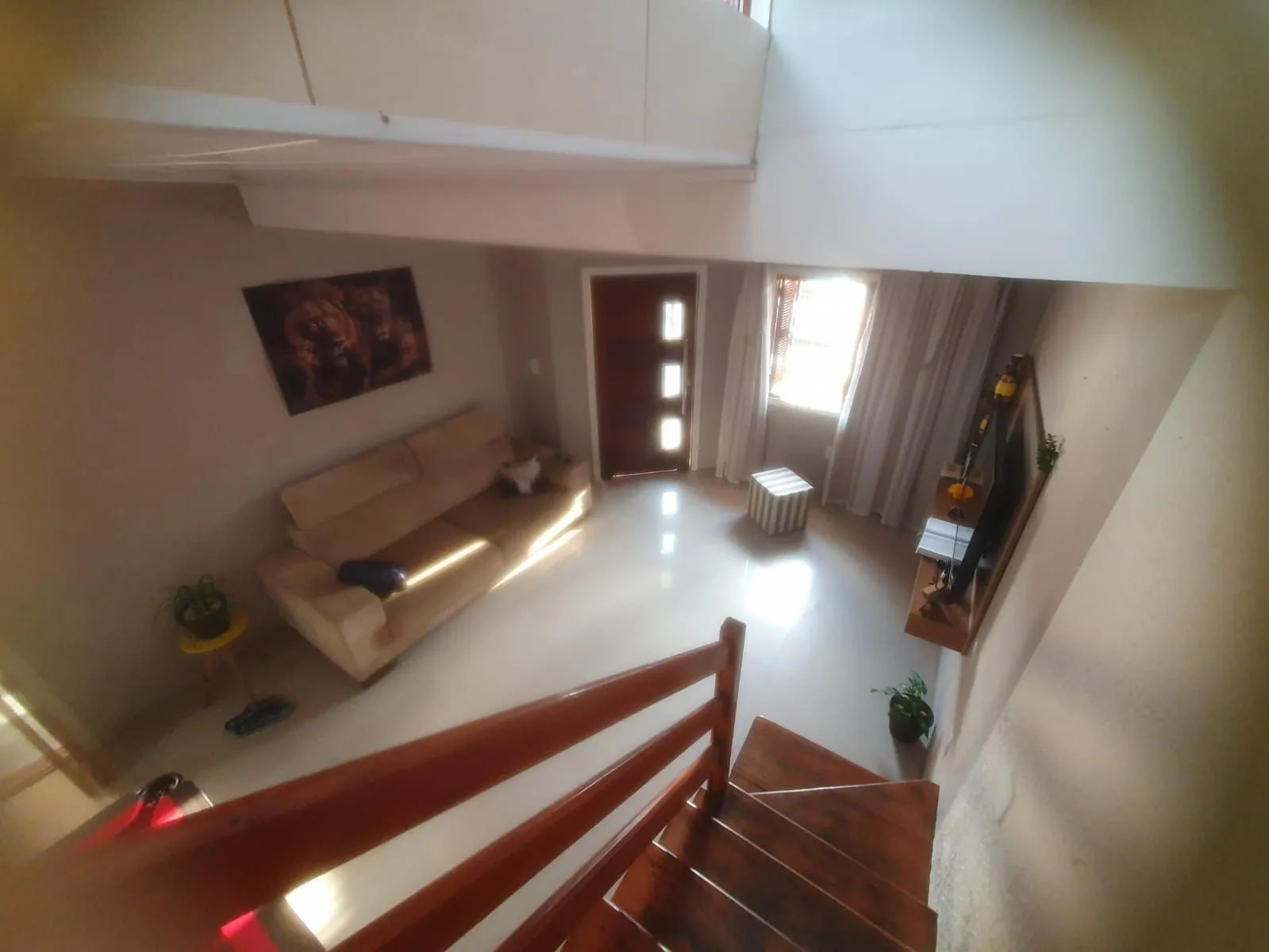 Imagem Casa, 3 Dormitórios, 2 Banheiros, 180m², Bairro Estância Velha, Canoas
