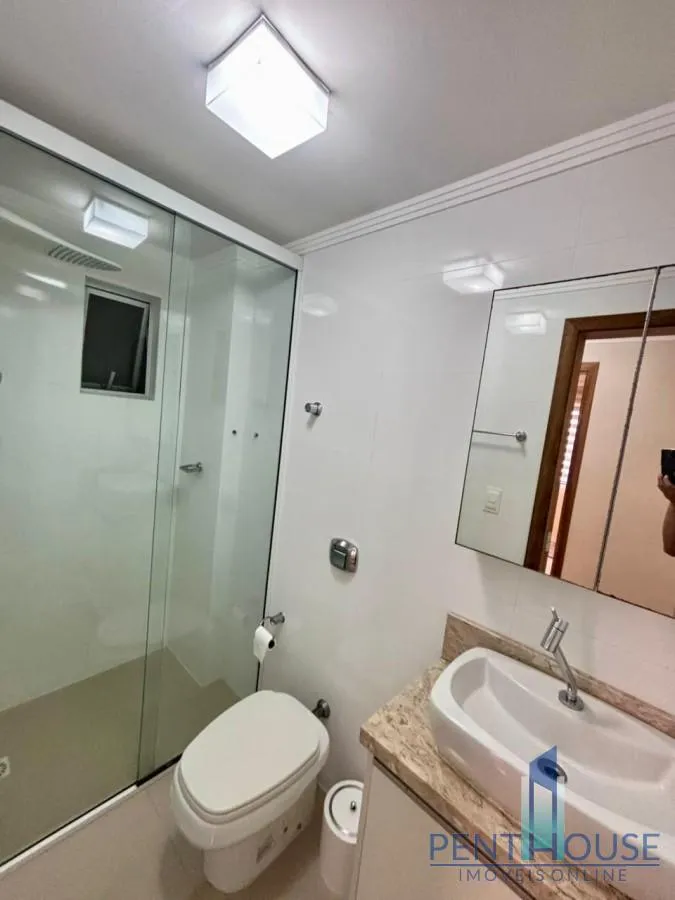 Imagem Apartamento Quadra Mar para Venda em Balneário Camboriú, CENTRO, 2 dormitórios, 1 suíte, 2 banheiros, 2 vagas