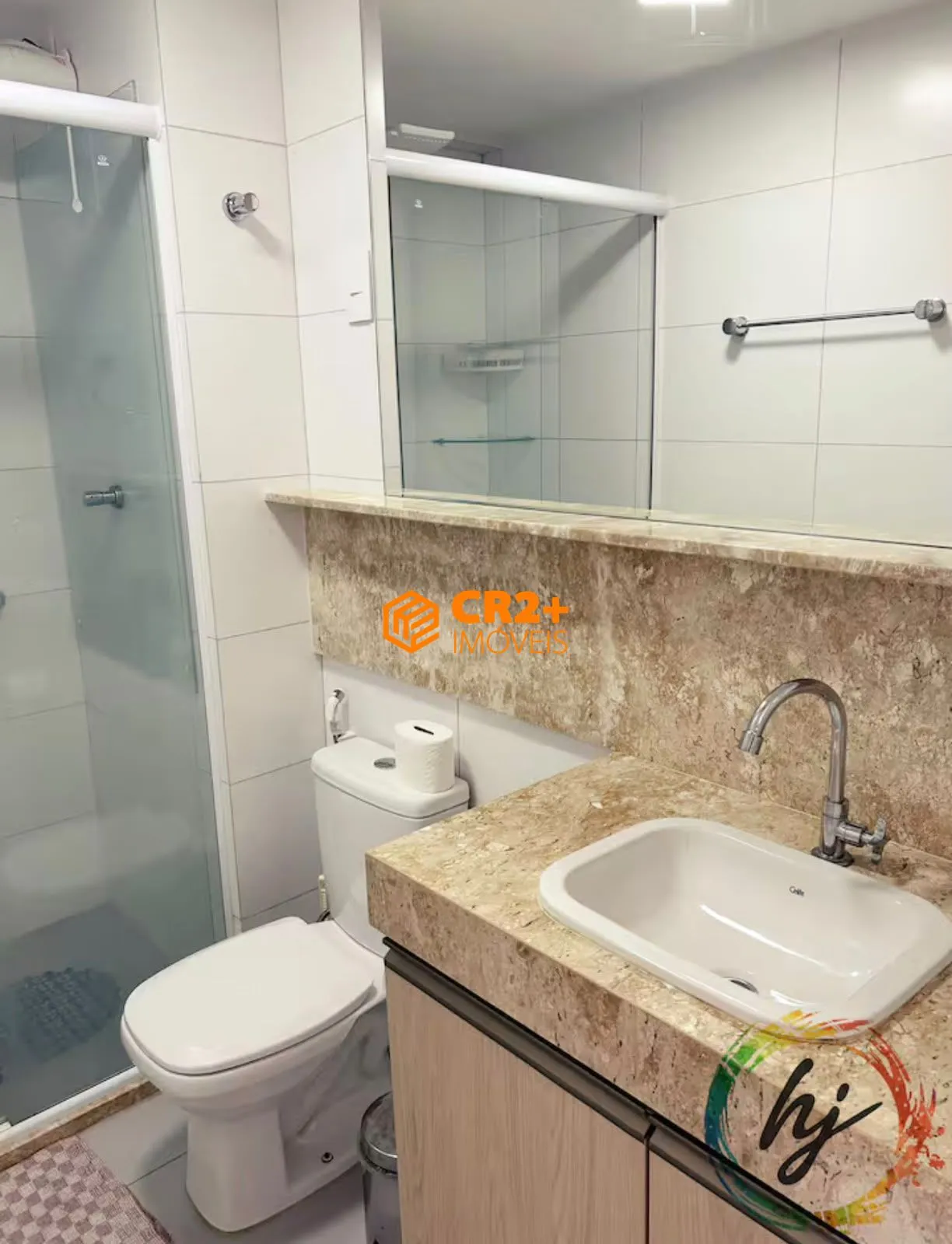 Imagem Vendo cobertura -50m²-frente mar em João Pessoa no Cabo Branco.