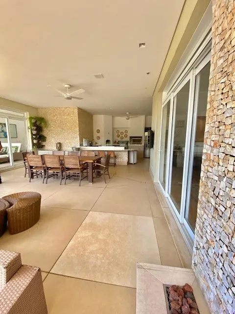 Imagem Casa Sobrado de 1000m² Localizado no Residencial Tamboré 10 - Santana de Parnaíba - SP!