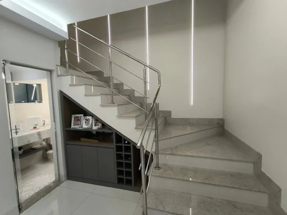 Imagem Sobrado 3 Suites Sozinho No Lote A 6 Min Do Flamboyant