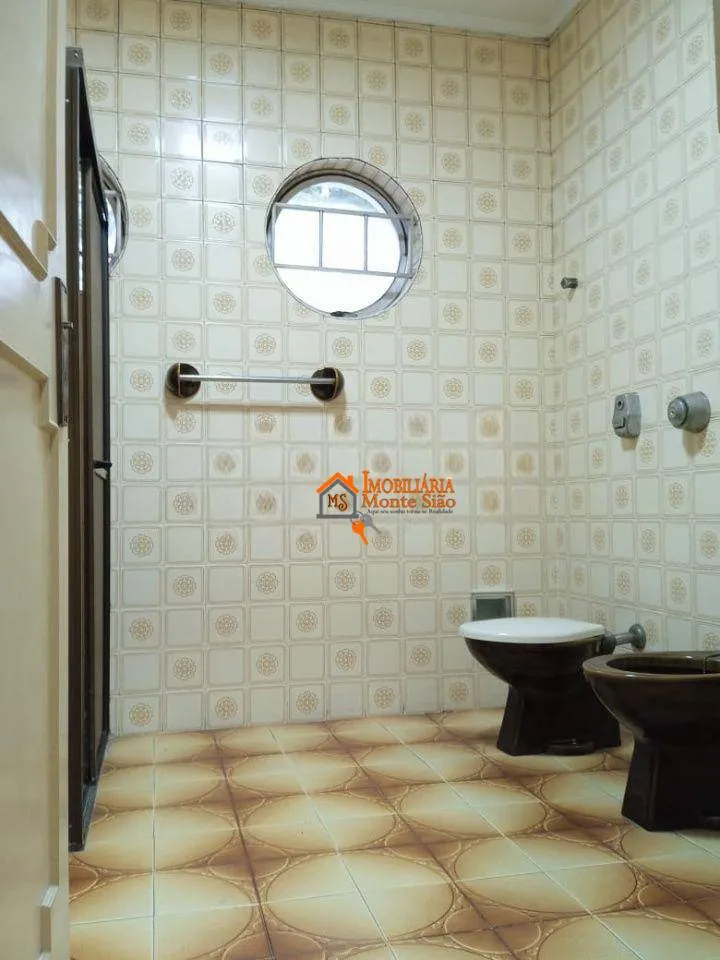 Imagem Sobrado para alugar, 190 m² por R$ 10.234,00/mês - Jardim Santa Francisca - Guarulhos/SP