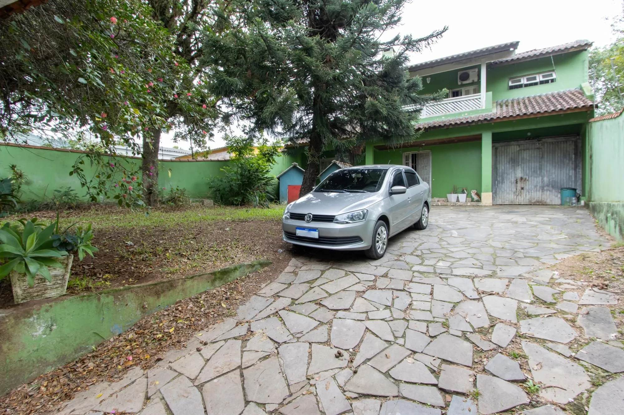 Imagem Casa para Venda - 385m², 4 dormitórios, sendo 3 suites, 2 vagas - Belém Velho