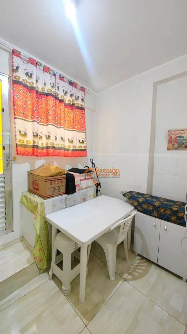 Imagem Sobrado com 3 dormitórios à venda, 250 m² por R$ 599.900,00 - Jardim São Domingos - Guarulhos/SP