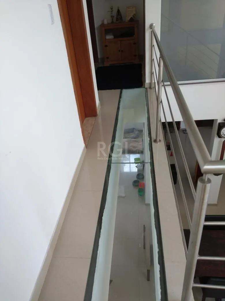 Imagem Casa para Venda - 300m², 3 dormitórios, sendo 3 suites, 6 vagas - São Lucas