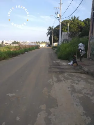 Imagem Casa Duplex Condomínio fechado composta de 2 quartos sendo uma suíte com varanda no bairro Itapebussu