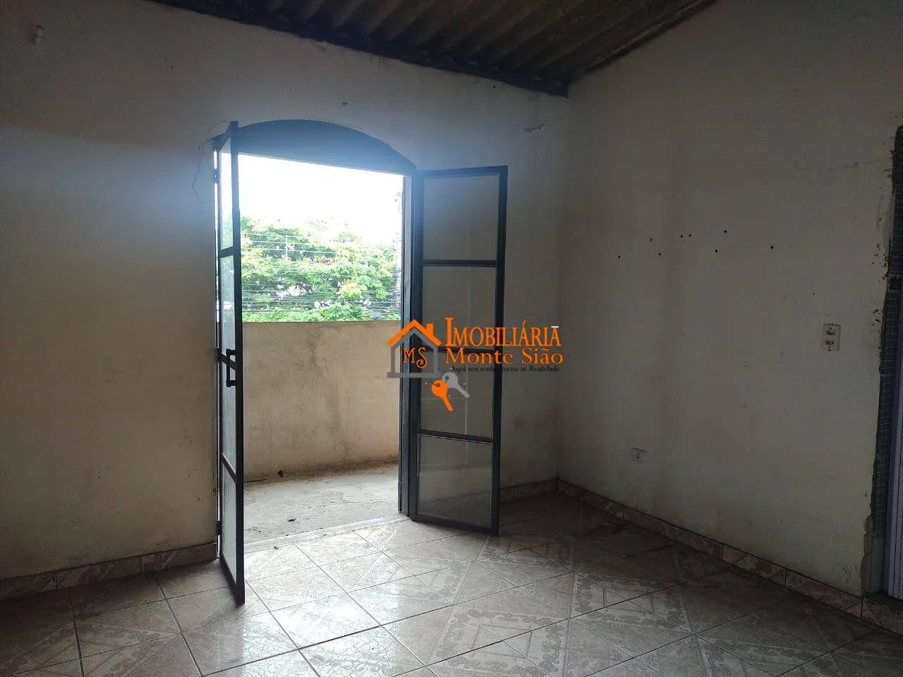 Imagem Casa com 6 dormitórios à venda, 200 m² por R$ 750.000,00 - Parque Continental II - Guarulhos/SP