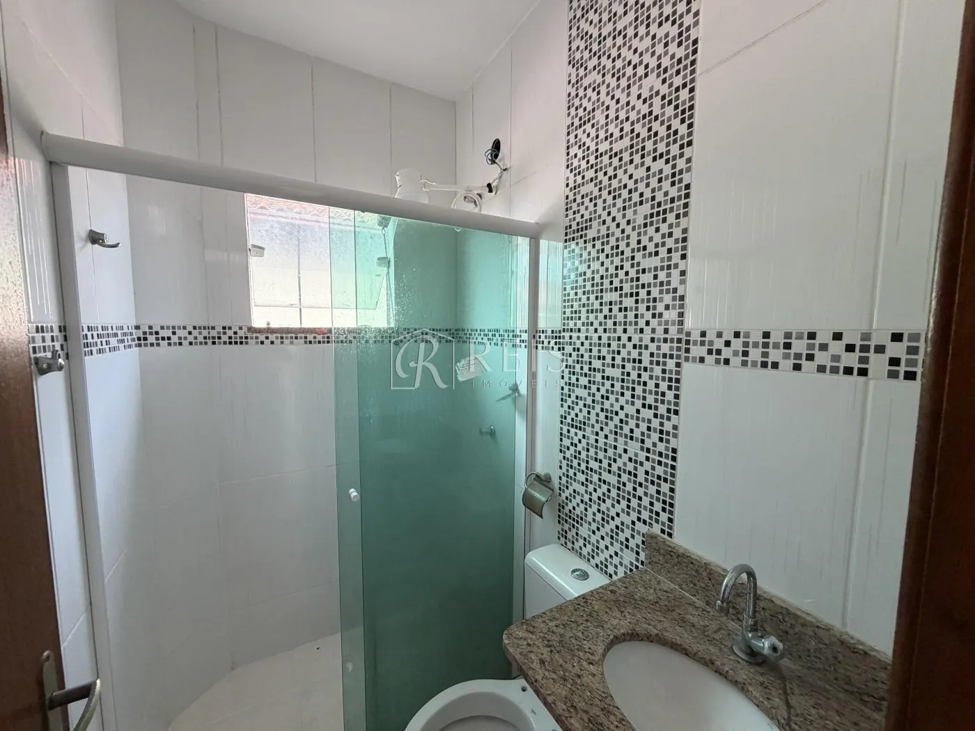 Imagem Casa para Venda em Rio das Ostras, Chácara Mariléa, 2 dormitórios, 1 banheiro, 1 vaga
