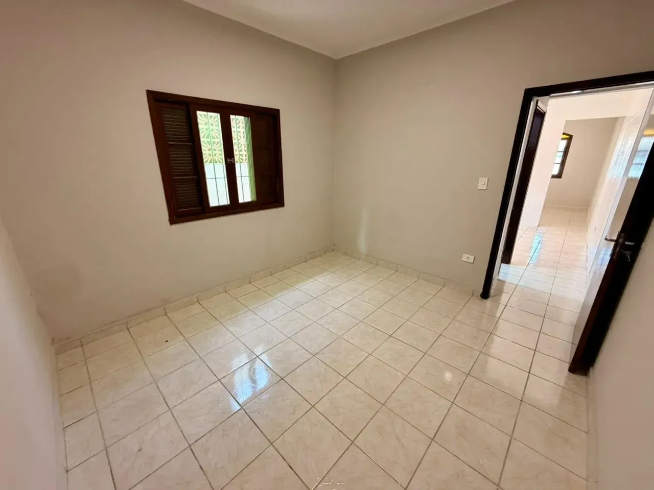 Imagem Casa com 1 Quarto à Venda, 50 m² em Ocian - Praia Grande