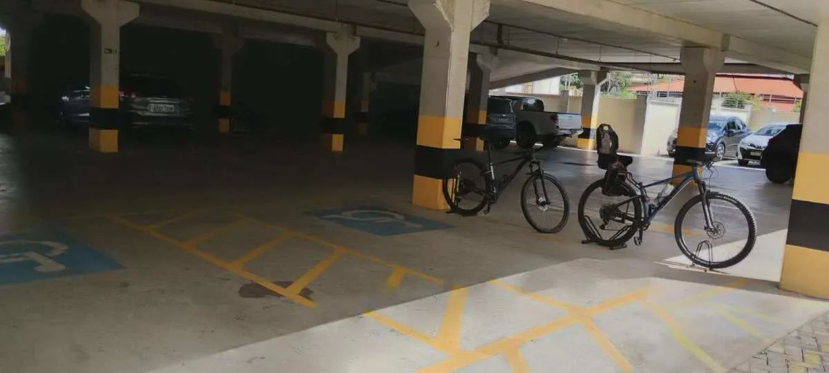 Imagem Apartamento Garden para alugar, no Condomínio vista do Joanes em Lauro de Freitas, Buraquinho, com 2 quartos, 199m2