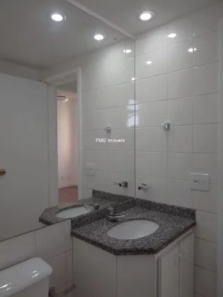 Imagem Apartamento à venda na Vila Andrade com 2 quartos, 2 salas, 1 banheiro, 1 vaga.