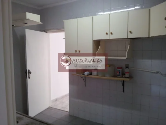Imagem Grande oportunidade de LOCAÇÃO residêncial ou comercial na vila Mascote. Casa de 120m², com 3 Dormitorios, sala Cozinha, 2 banheiros, quintal, Àres de serviço, 2 Banheiros, 1 vaga de garagem. Valor da locação. R$ 4.500 confira.
