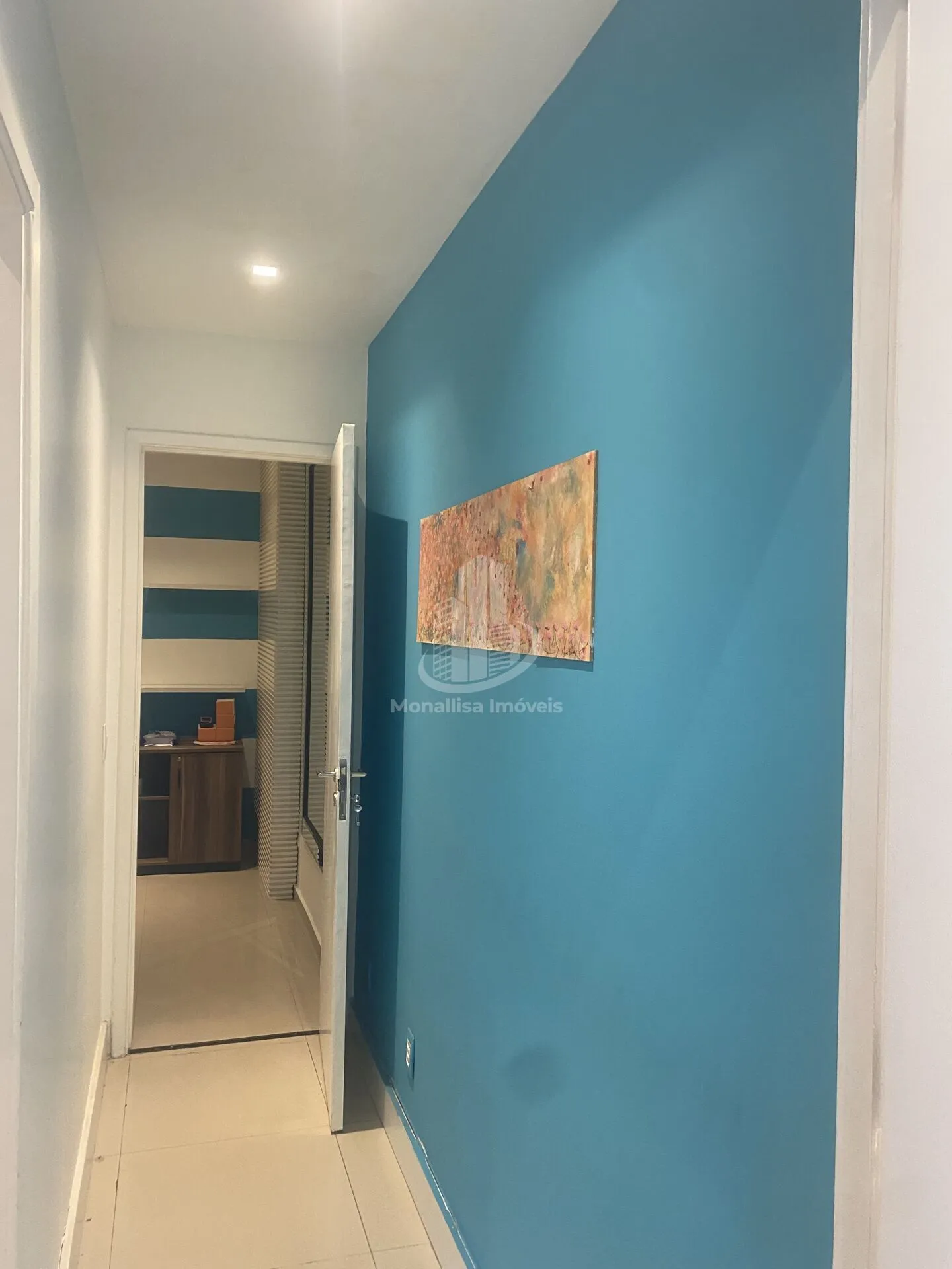 Imagem Sala comercial mobiliada com vaga na Barra da Tijuca