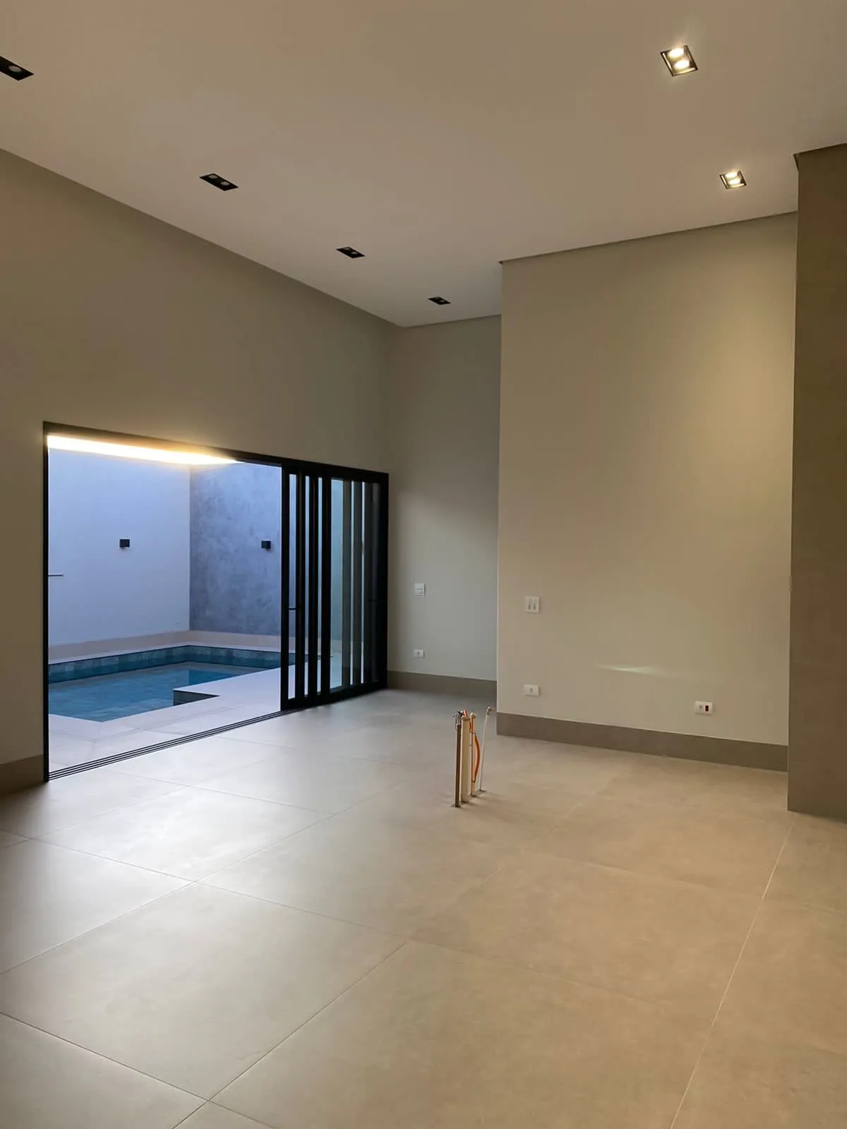 Imagem Casa 217.35m Umuarama-PR 102