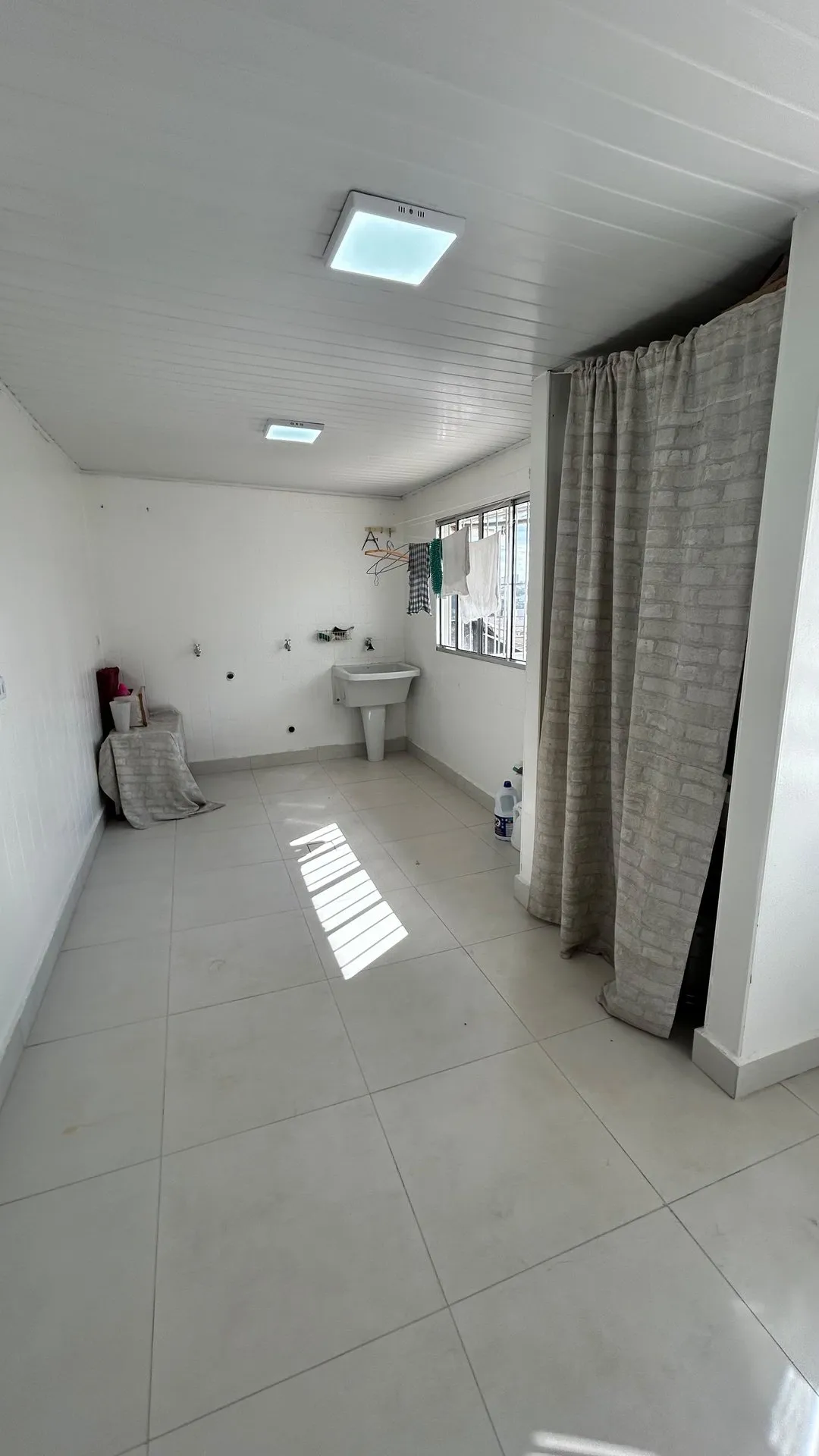 Imagem Sobrado alto Padrão. Exclusividade, sofisticação e muito espaço para viver os melhores momentos da sua vida.