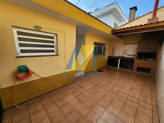 Imagem Sobrado com duas construções no mesmo terreno - versatilidade e conforto