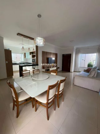 Imagem Casa à venda em Franca, Jardim Riviera, com 3 quartos, 220m2