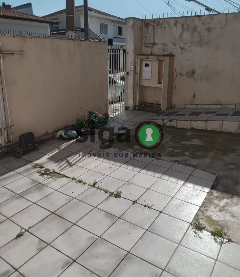 Imagem Sobrado no Planalto Paulista com 3 quartos, 2 vagas.