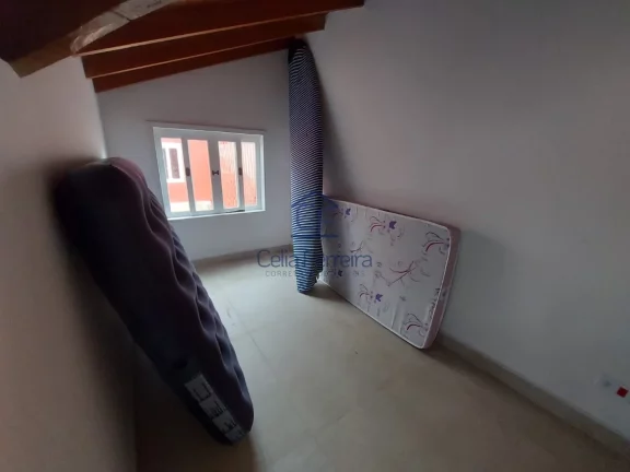 Imagem Ótima casa em localização privilegiada no miolo da Martim de Sá a 100m da praia