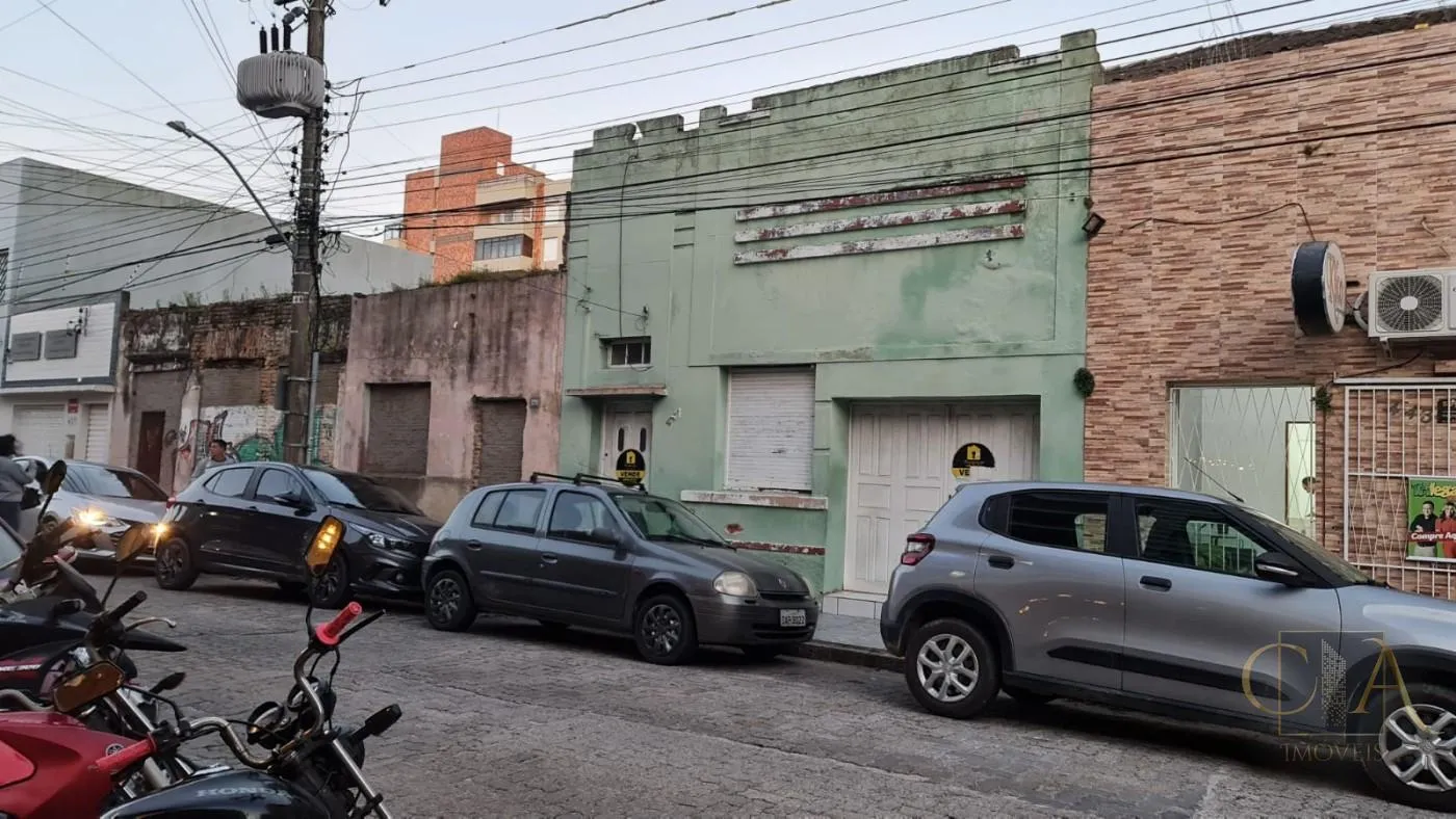 Imagem Casa para Venda em Rio Grande, Centro, 2 dormitórios, 1 banheiro, 1 vaga
